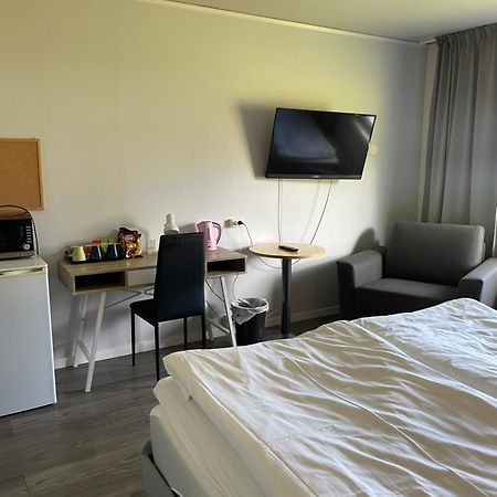 Hotell Smedjan Паяла Екстериор снимка
