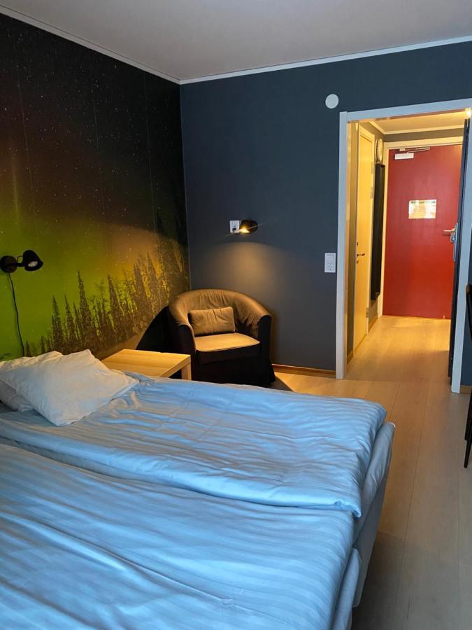 Hotell Smedjan Паяла Екстериор снимка