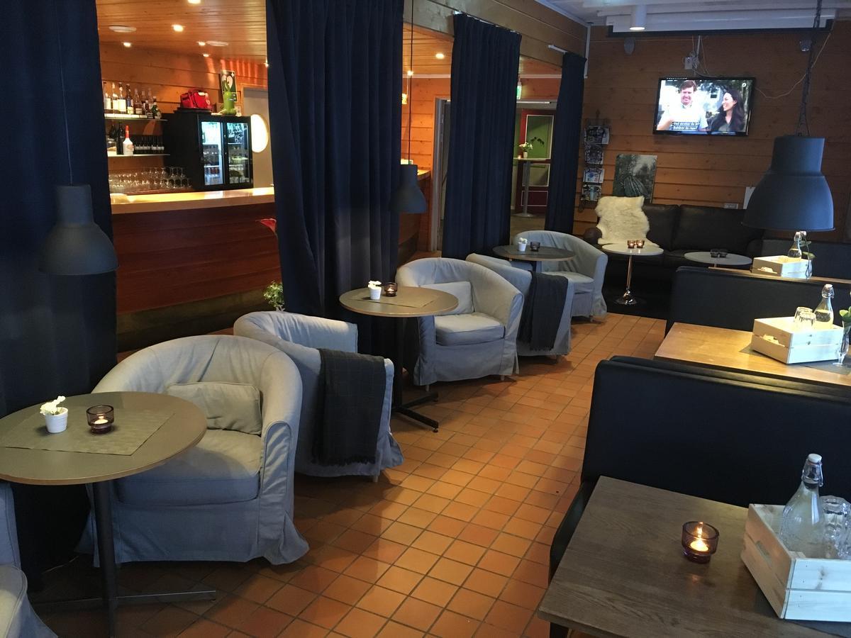 Hotell Smedjan Паяла Екстериор снимка