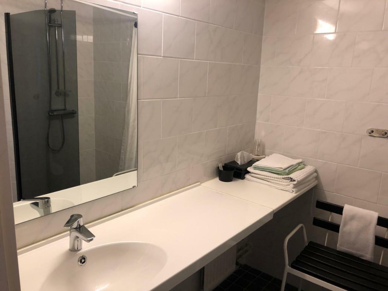 Hotell Smedjan Паяла Екстериор снимка